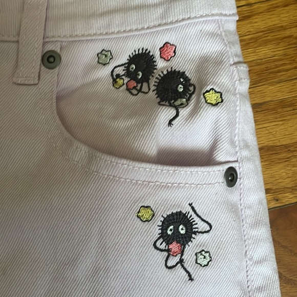 Spirited Away Light Pink Sootball Printed Shorts - Picture 3 of 5